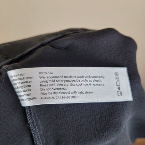 Eileen Fisher Size XS Silk Crepe Pull On Jogger Pants Pockets Ankle Zip Black - Picture 11 of 12